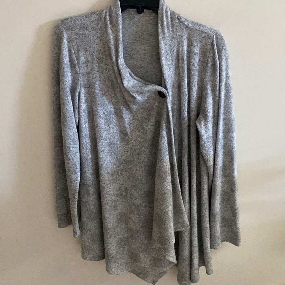 Apt 9 Gray One Button Sweater Size M - image 1